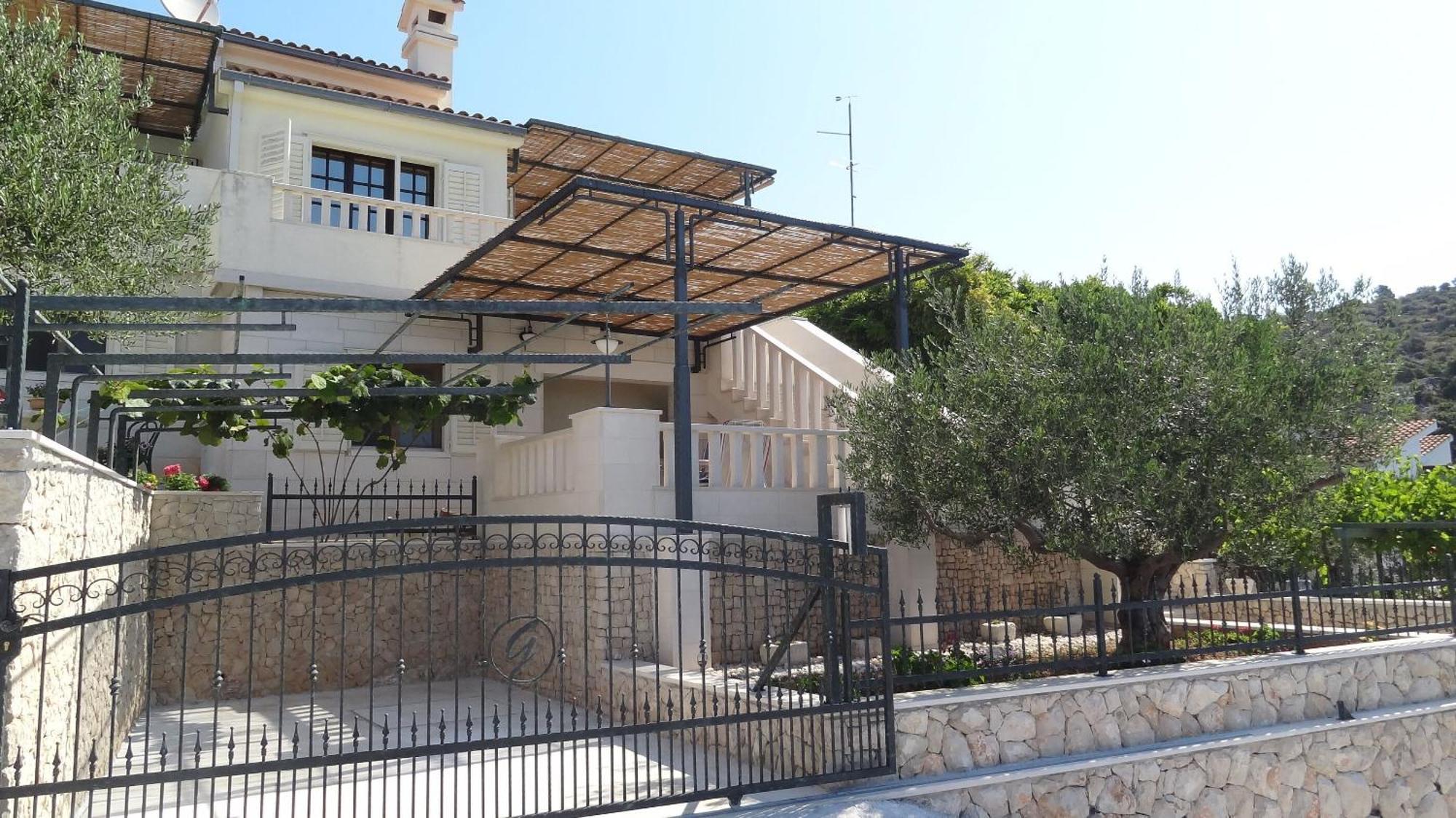 Apartments Branka - 30 M From Beach Севид Екстериор снимка